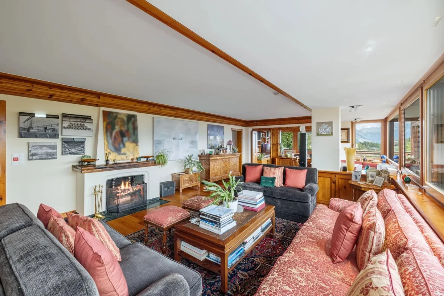 Splendido chalet che domina Crans-Montana - Foto 3 di 13