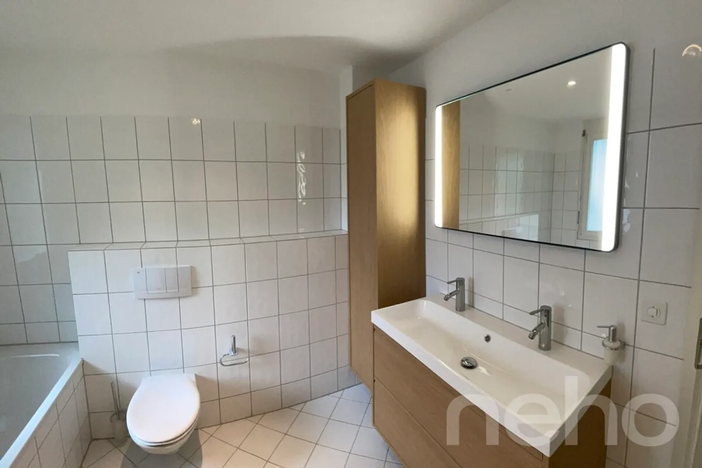 Stepped house for sale - Photo 7 of 9