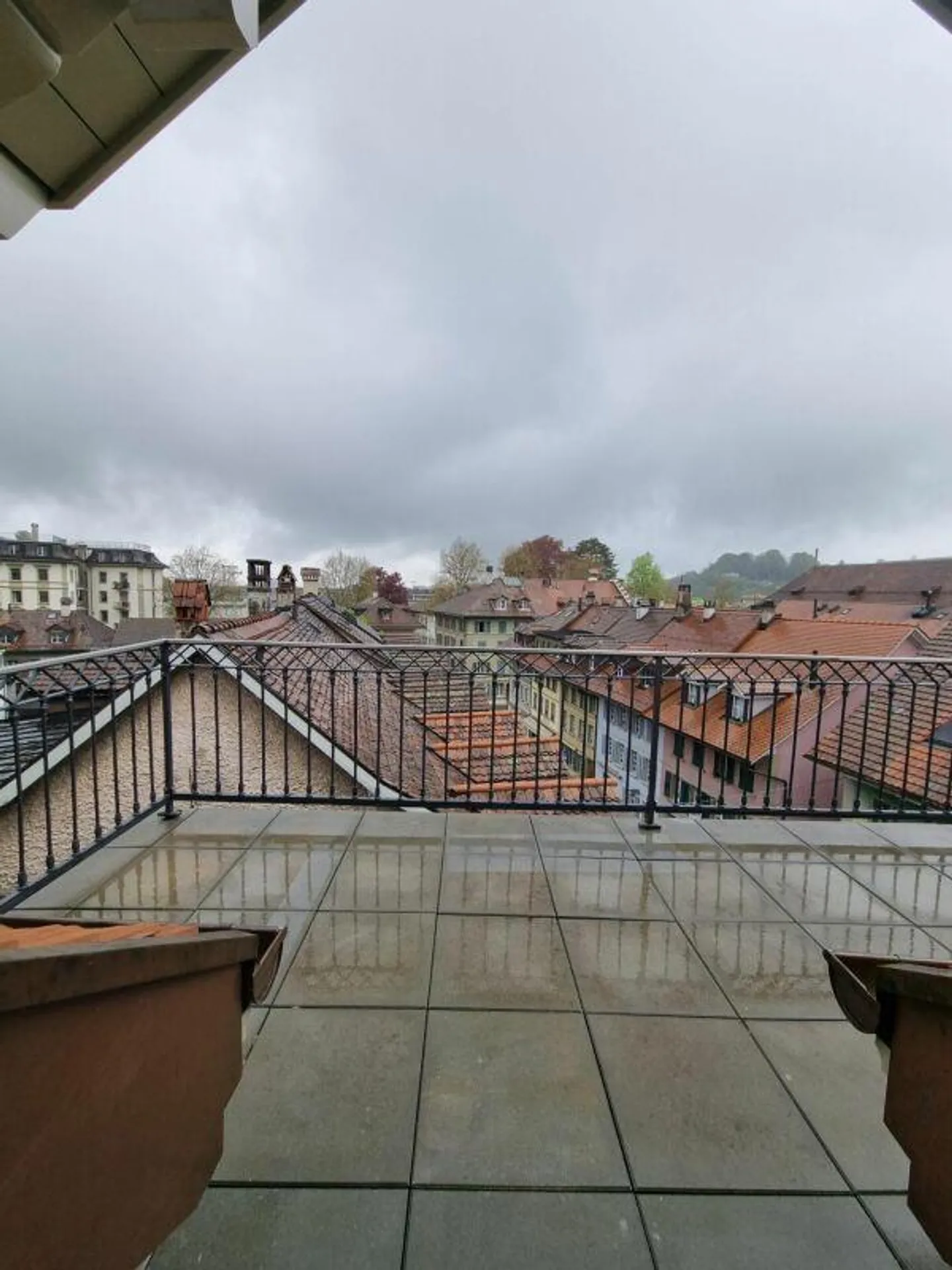 3.5 Room Attic Apartment in the Old Town - Photo 7 of 7