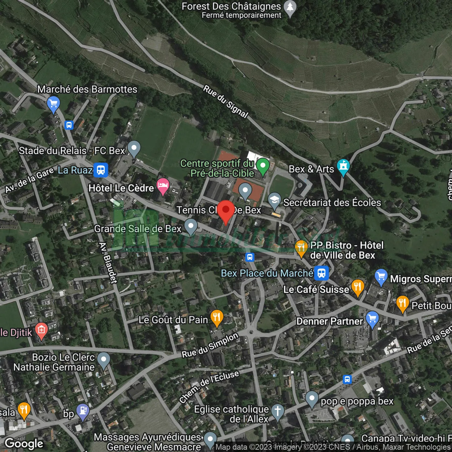 Residential and commercial building in Bex - Photo 10 of 10