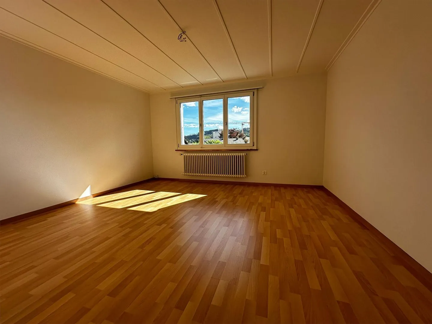 Quiet 2-room apartment in Brügg BE - Photo 3 of 7