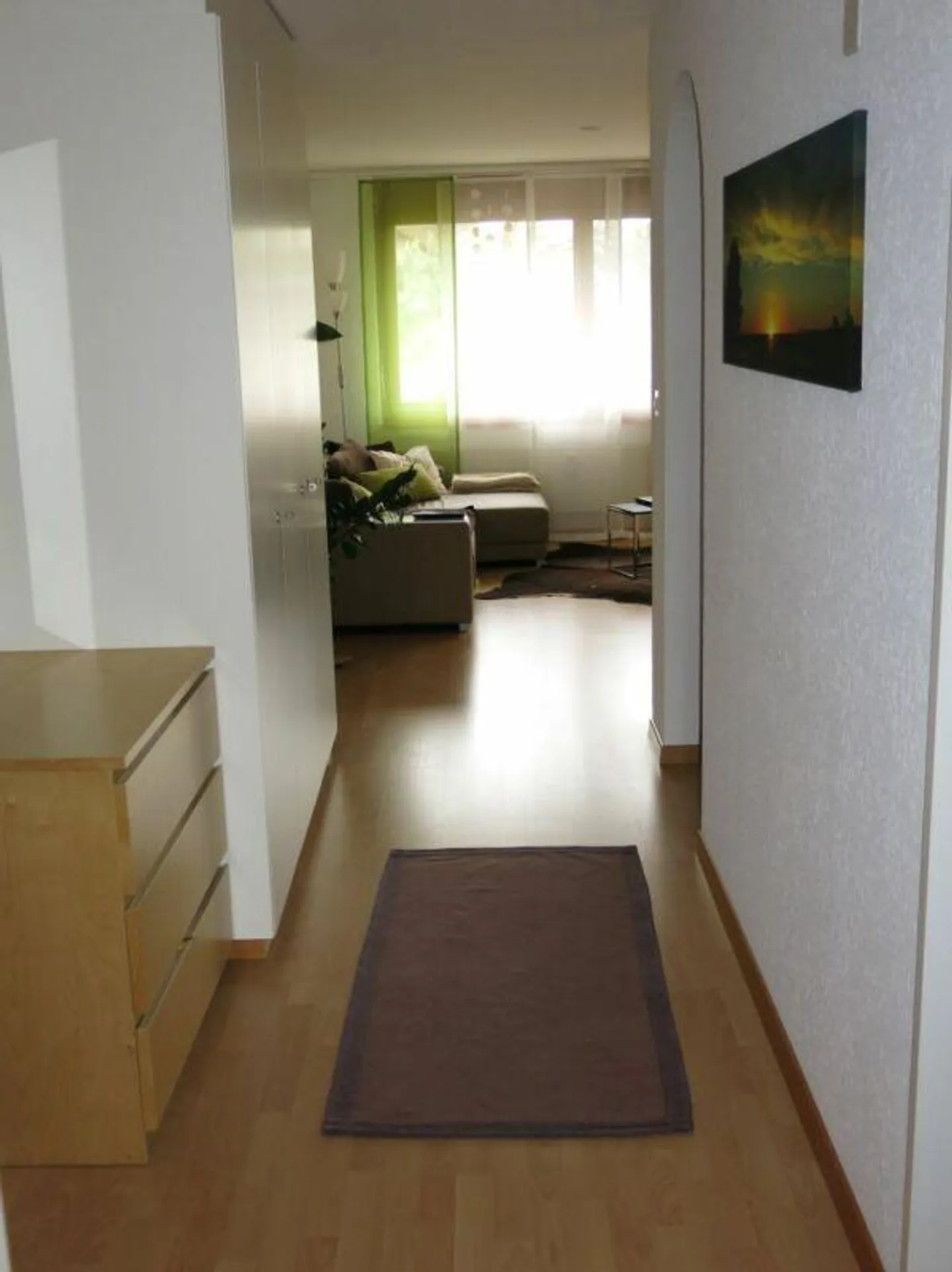 2.5-room apartment 3rd floor, sunny balcony - Photo 6 of 6