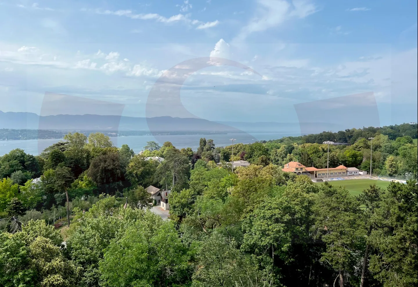 Außergewöhnliche Wohnung mit Blick auf Genf - Exklusivität - Foto 1 von 10