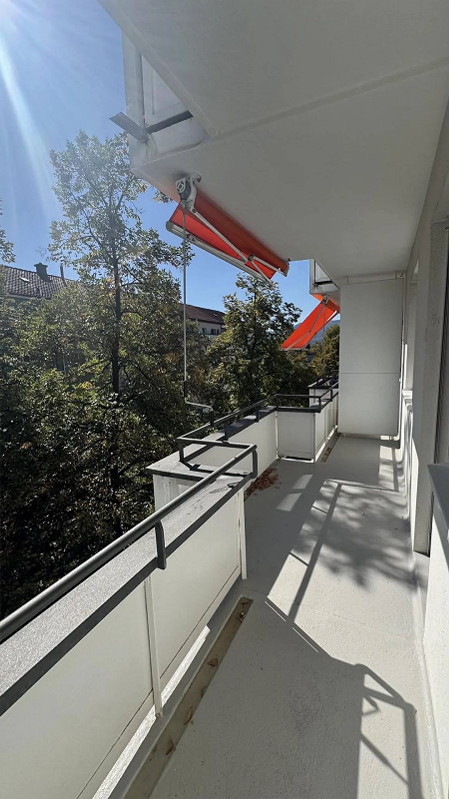 Modernes Studio in Zürich Seefeld - Foto 1 von 9