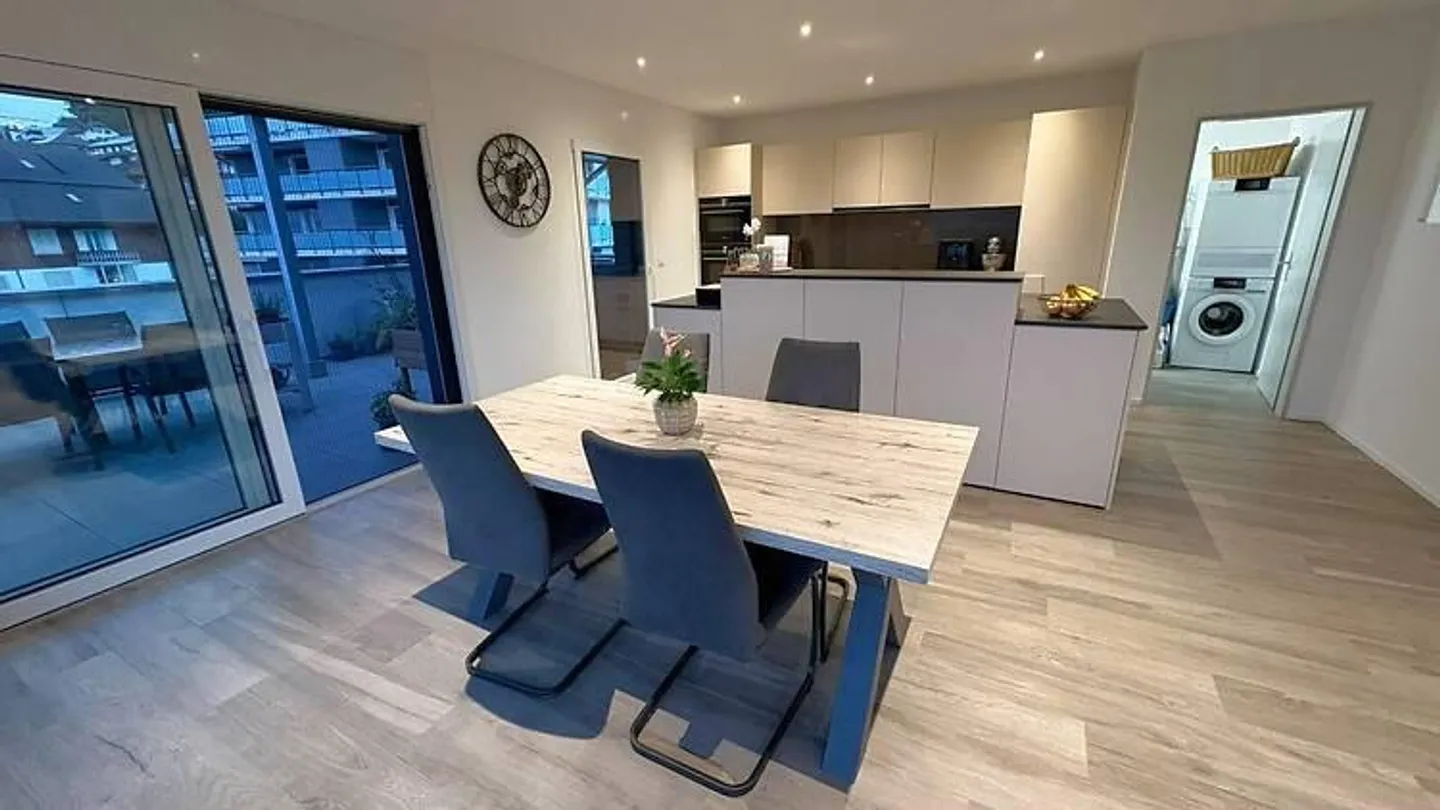 Modern Attic Apartment with Views - Photo 4 of 10