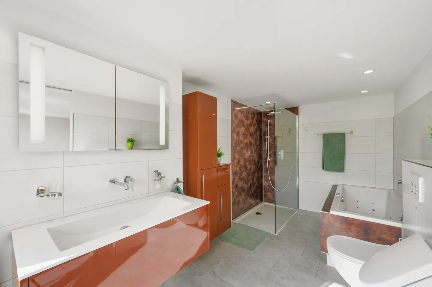 Penthouse apartment with panorama, roof terraces and separate guest apartment - Photo 8 of 13