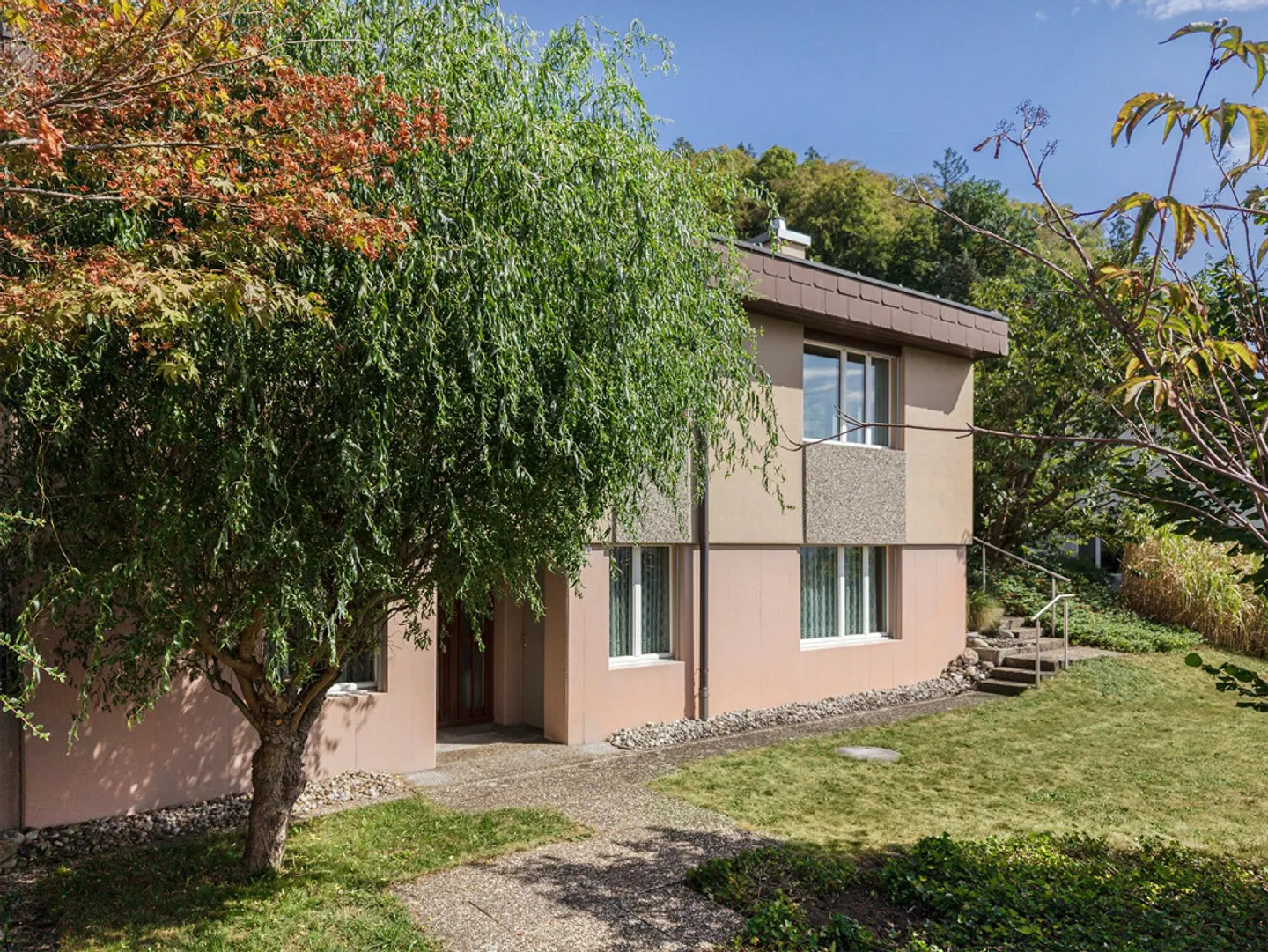 Single-family house with great potential and dreamlike view - Photo 15 of 16