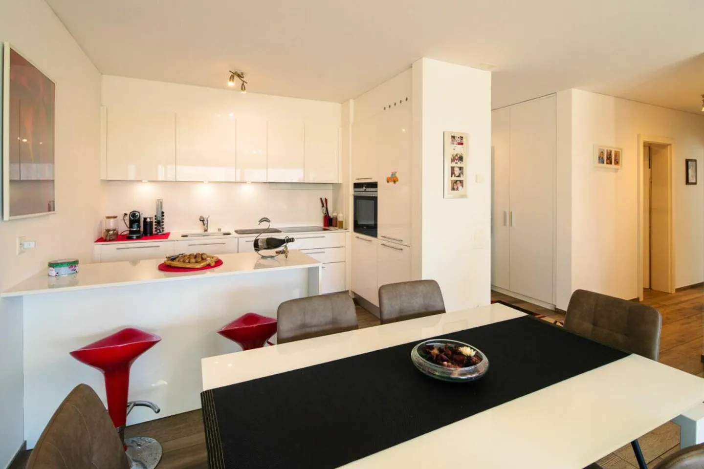 Exclusive 3.5 rooms with spacious terrace Locarno - Photo 2 of 7