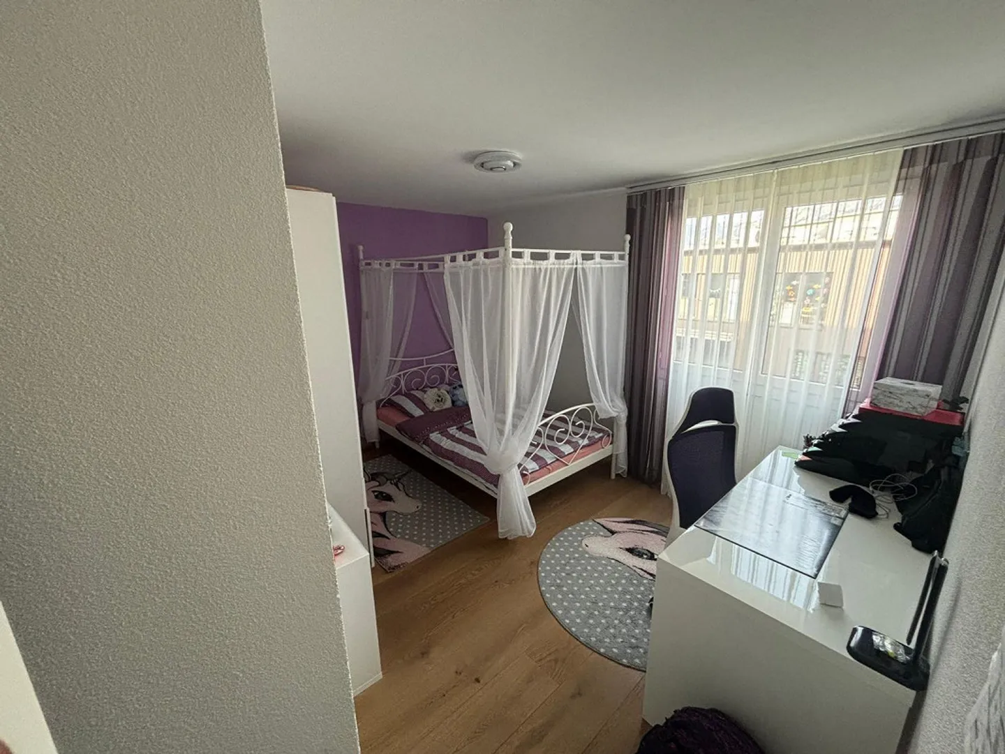 Modern 4-room apartment with balcony in Domat/Ems - Photo 8 of 9