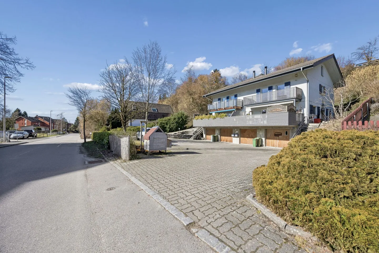 4.5-Zimmer-Doppeleinfamilienhaus in ruhigem Wohnquartier von Kerzers - Photo 12 of 13