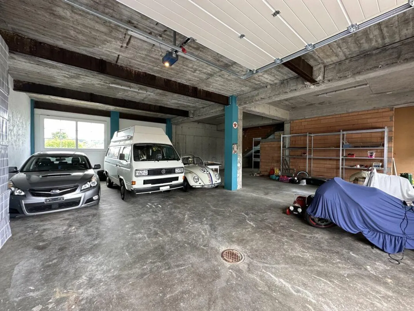 Maison résidentielle rénovée avec amour et atelier - beaucoup d'espace pour vous et vos véhicules - Photo 6 sur 13