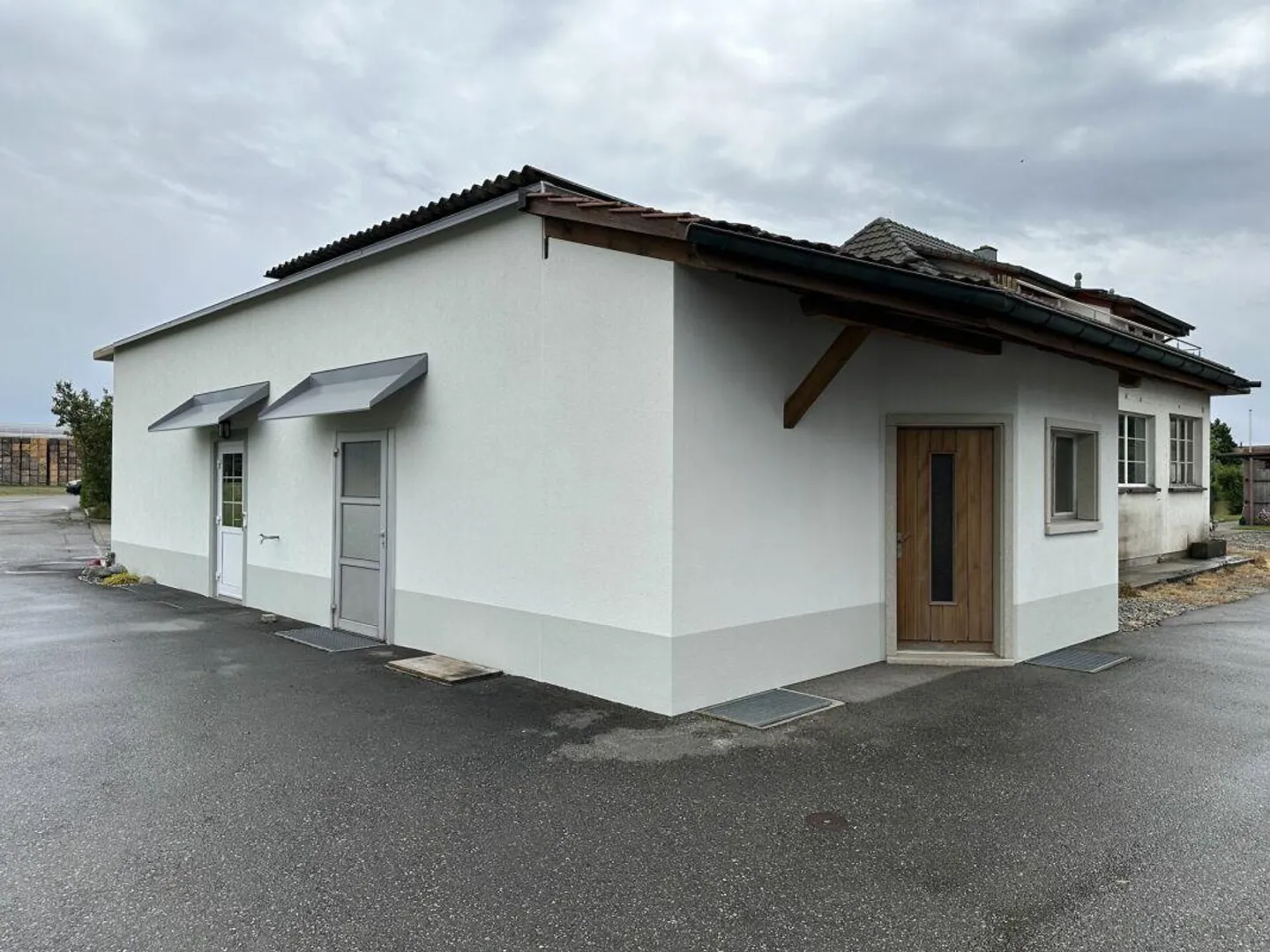 Maison résidentielle rénovée avec amour et atelier - beaucoup d'espace pour vous et vos véhicules - Photo 4 sur 13