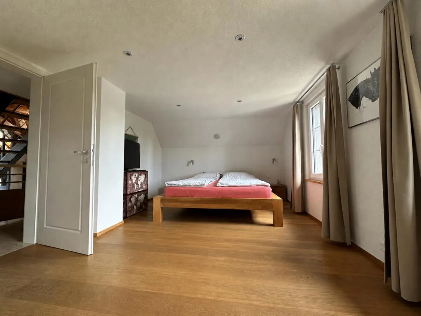 Maison résidentielle rénovée avec amour et atelier - beaucoup d'espace pour vous et vos véhicules - Photo 10 sur 13
