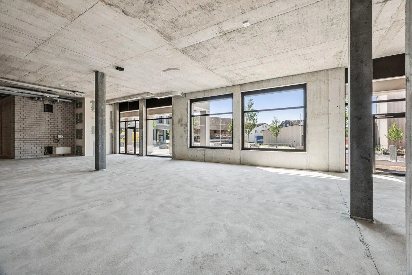 Spazi commerciali temporanei nel centro di Arnegg - ideali per concetti pop-up... - Foto 3 di 5