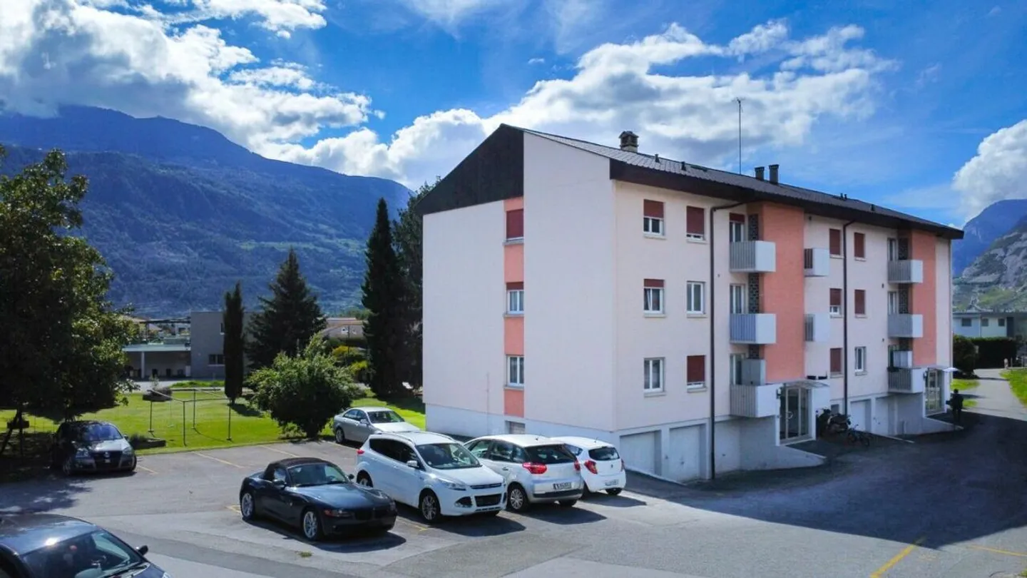 Appartement 4.5 pièces idéalement placé entre Vétroz - Conthey - Photo 5 sur 16