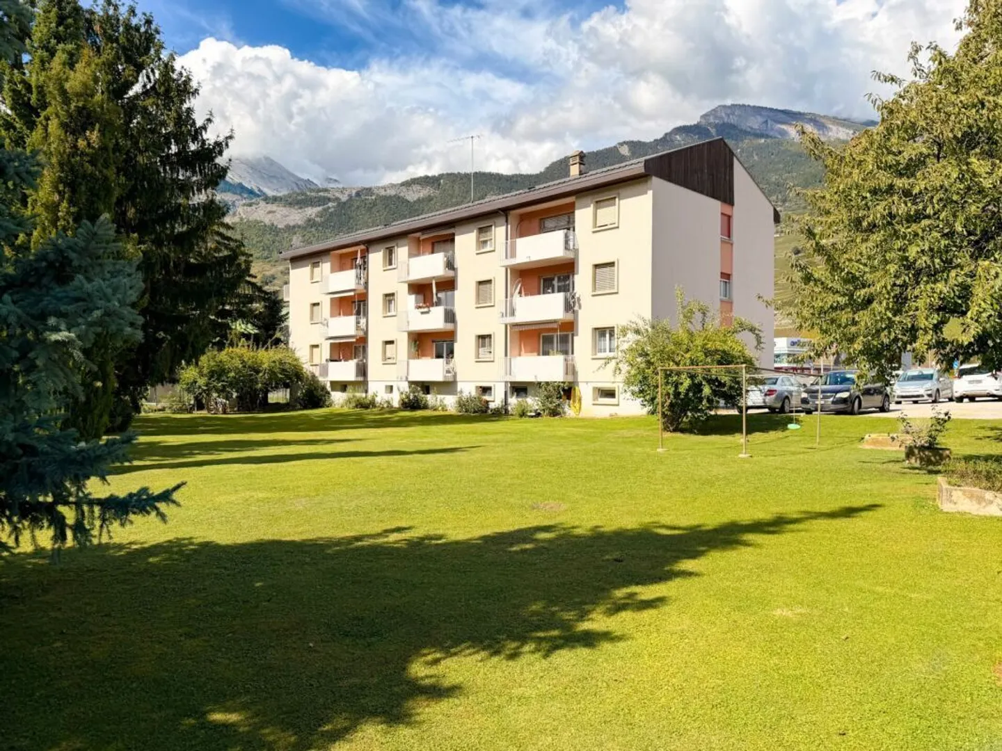 Appartement 4.5 pièces idéalement placé entre Vétroz - Conthey - Photo 6 sur 16