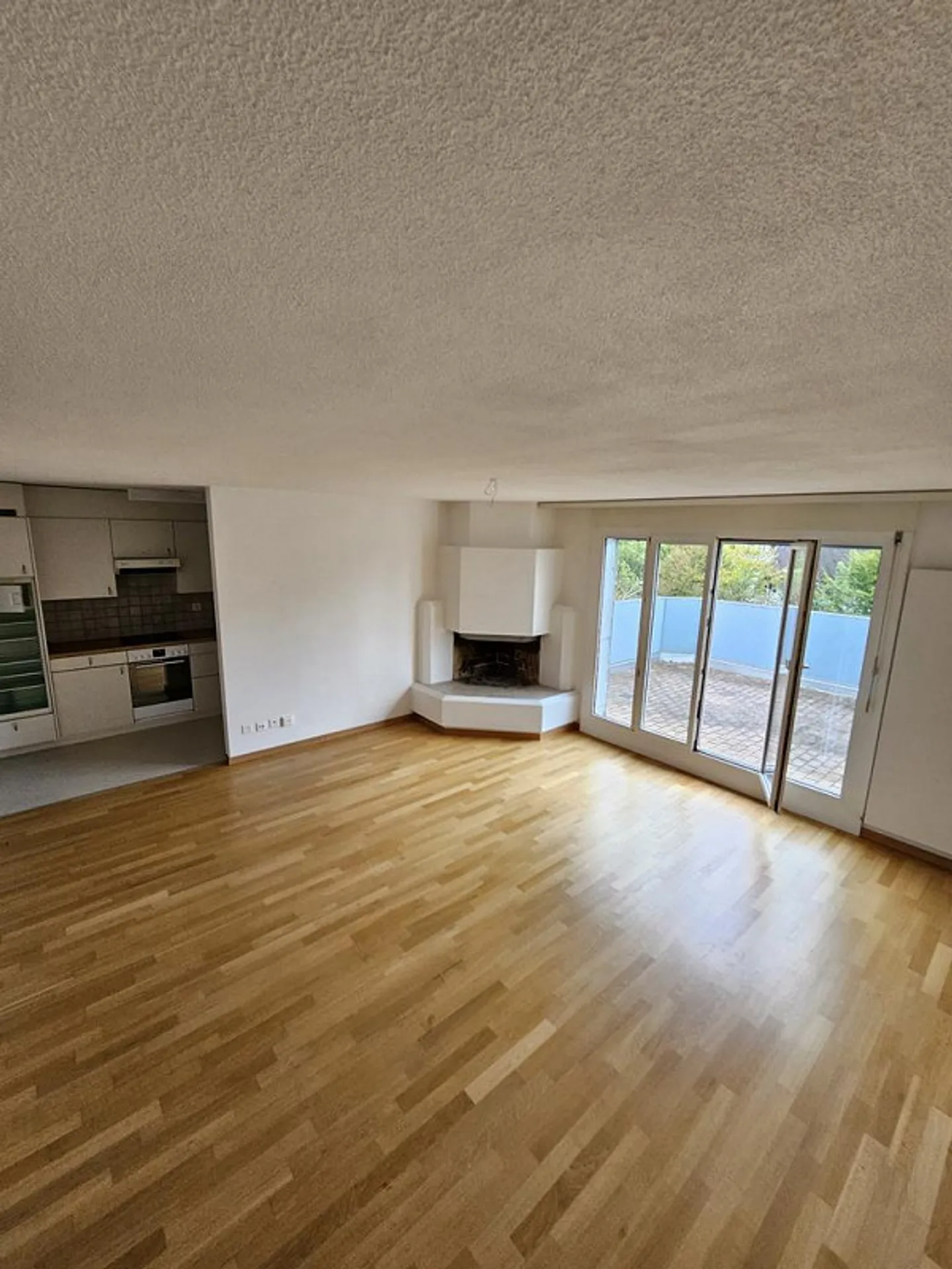 Bel appartement lumineux dans le meilleur emplacement ! - Photo 3 sur 10