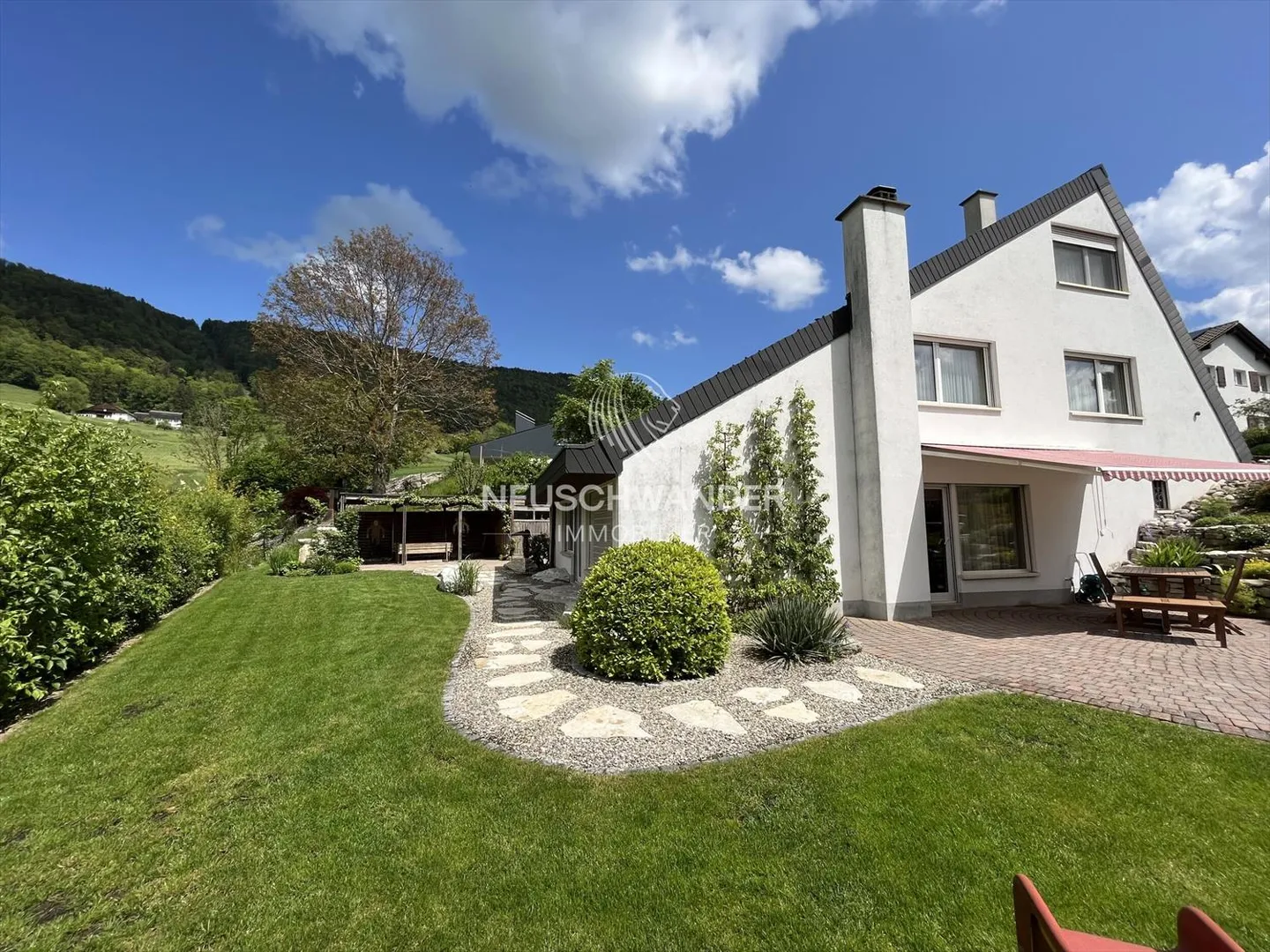 Villa 7.5 pièces - Photo 1 sur 13