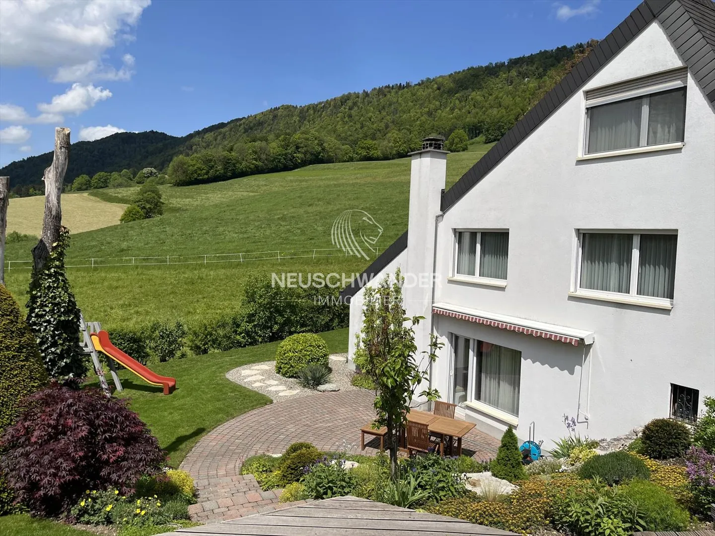 Villa 7.5 pièces - Photo 2 sur 13