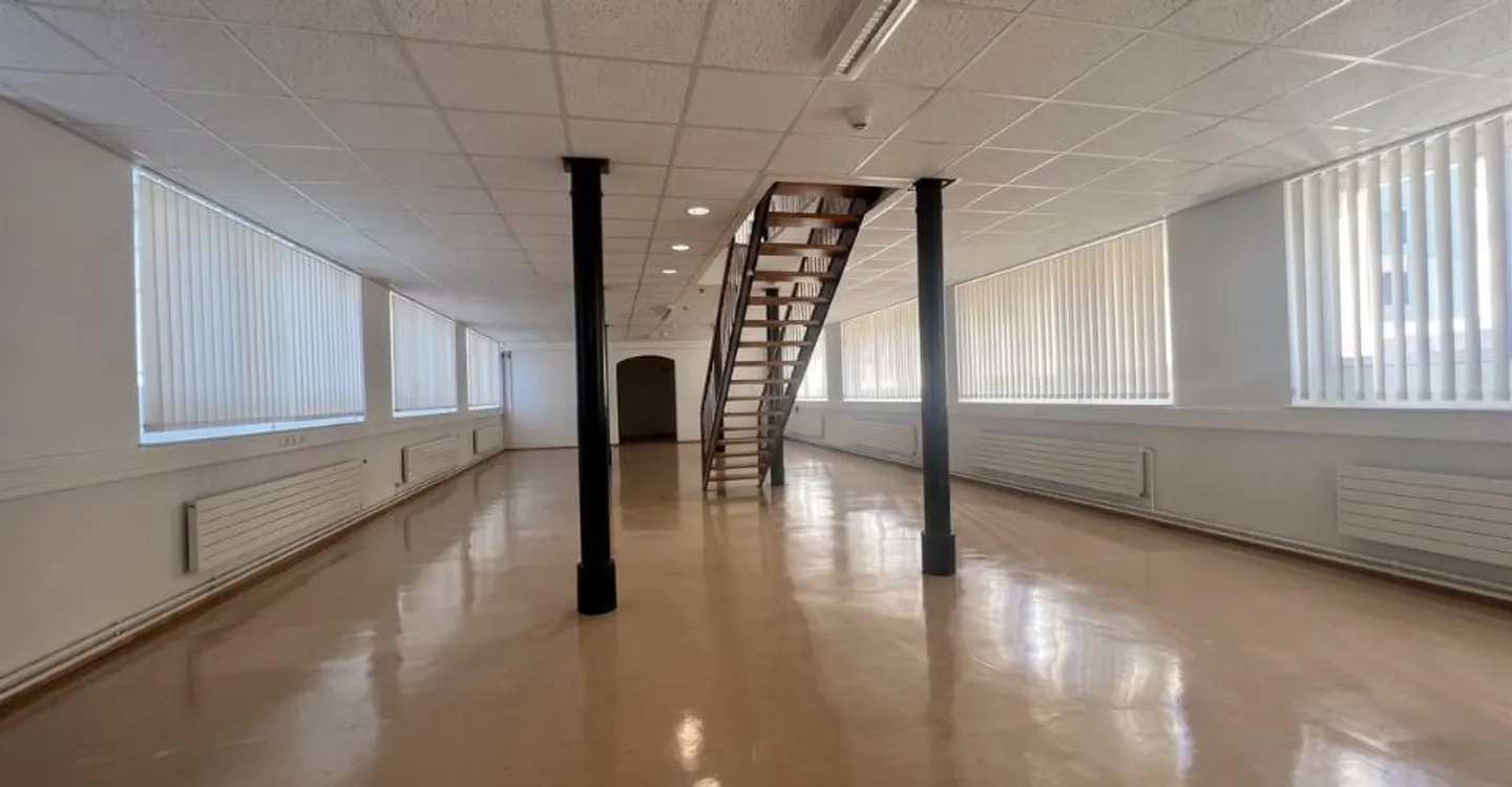 Historisches Mischgebäude - Foto 2 von 12