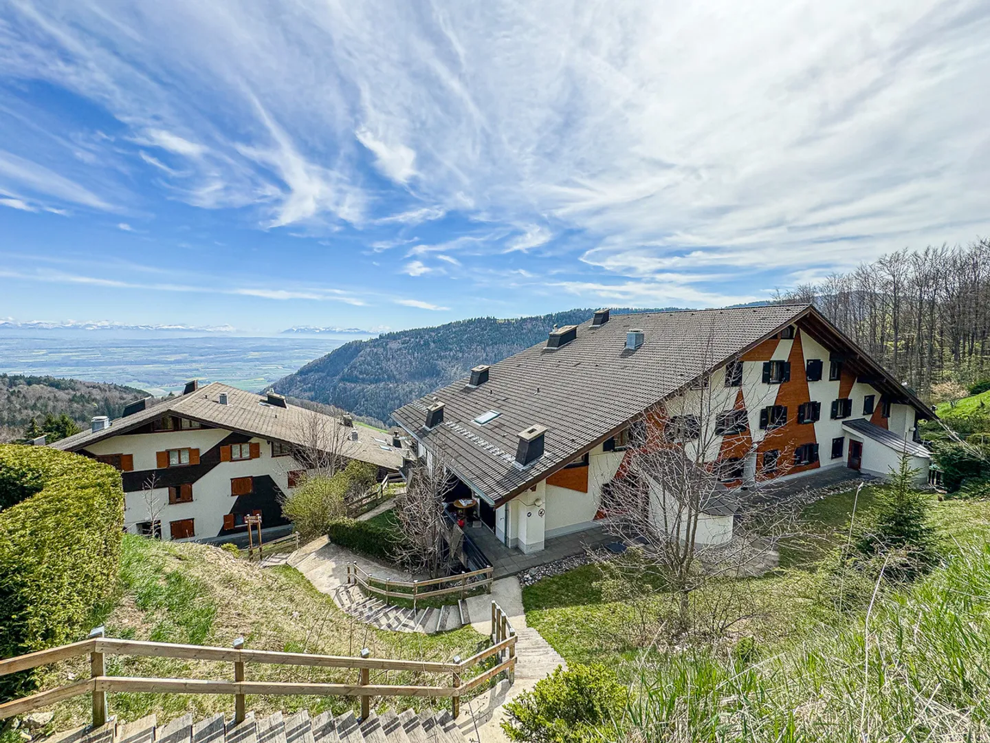 Duplex PPE con 4,5 stanze e 2 balconi al piano terra - vista magnifica - Foto 5 di 15