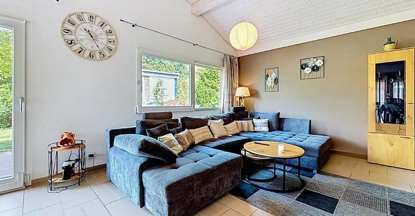 Single-storey house in Cottens - Photo 3 of 13