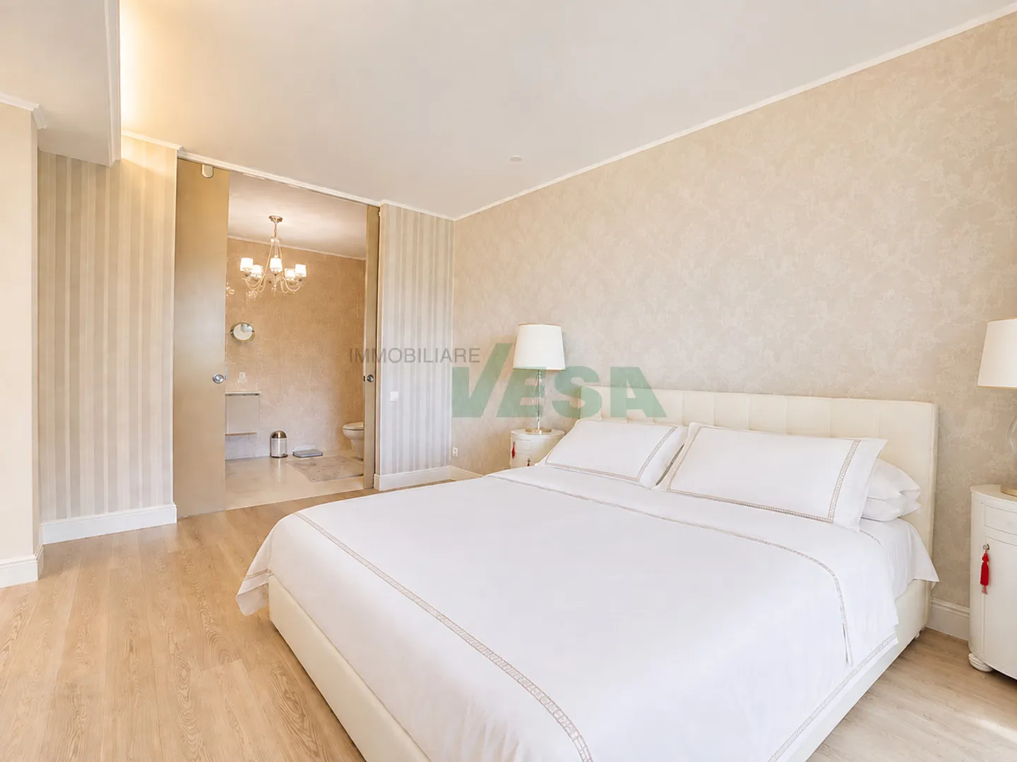 Elegante 4,5-Zimmer-Duplexwohnung mit herrlicher Aussicht - Foto 6 von 11