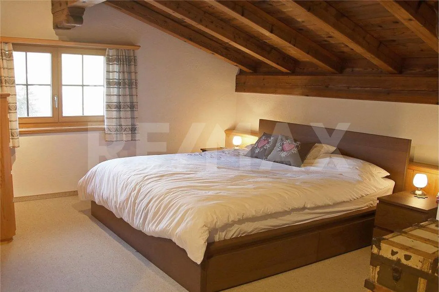 House with 6 rooms - Photo 5 of 8