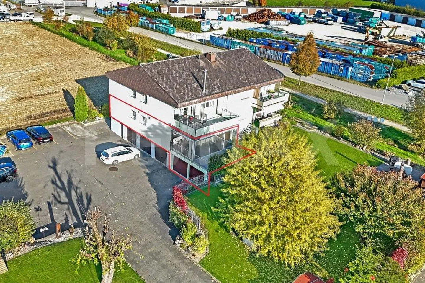 4.5-room apartment with winter garden and communal lawn - Photo 1 of 13