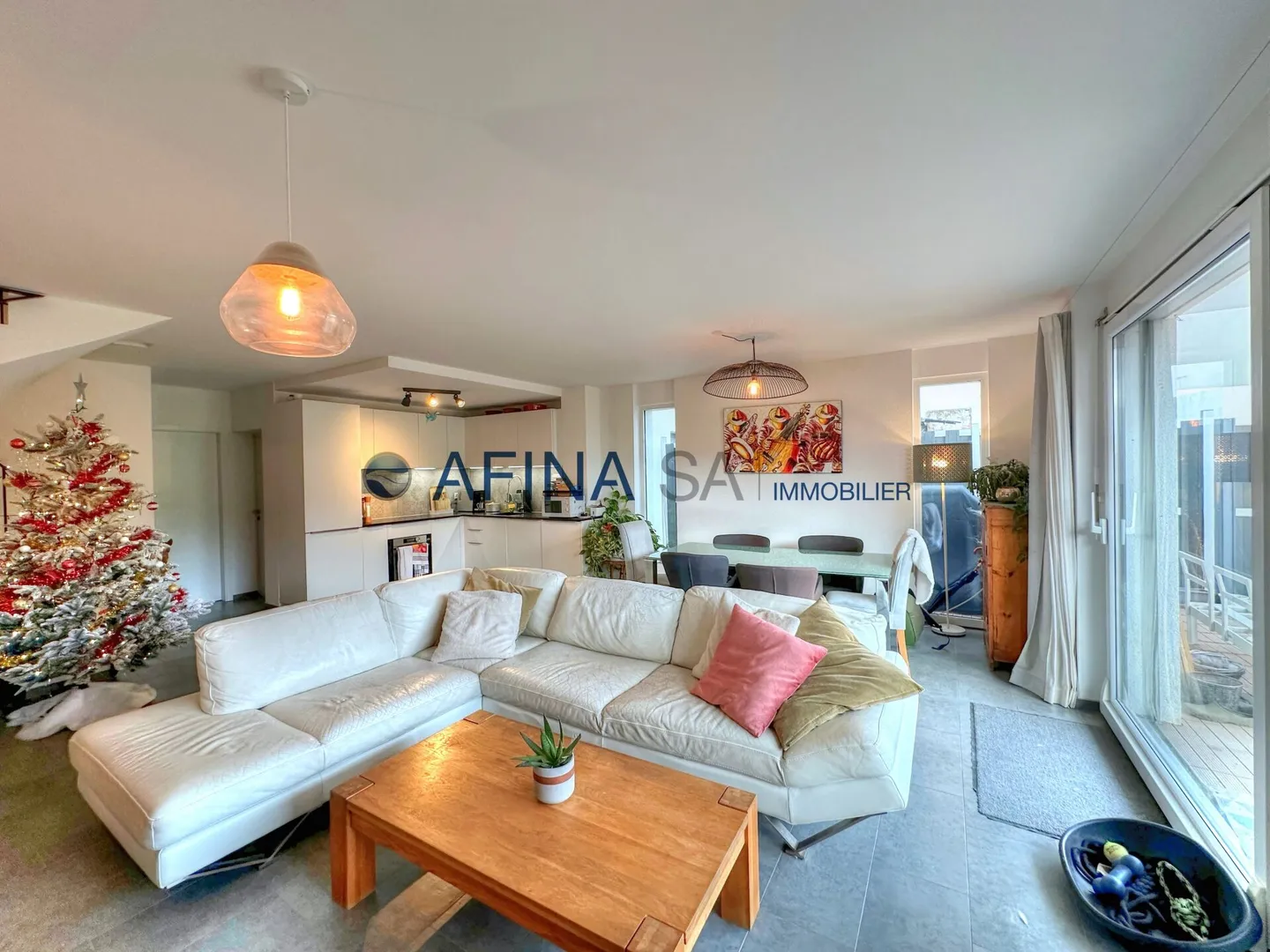 Maison Mitoyenne Élégante - Photo 5 sur 12