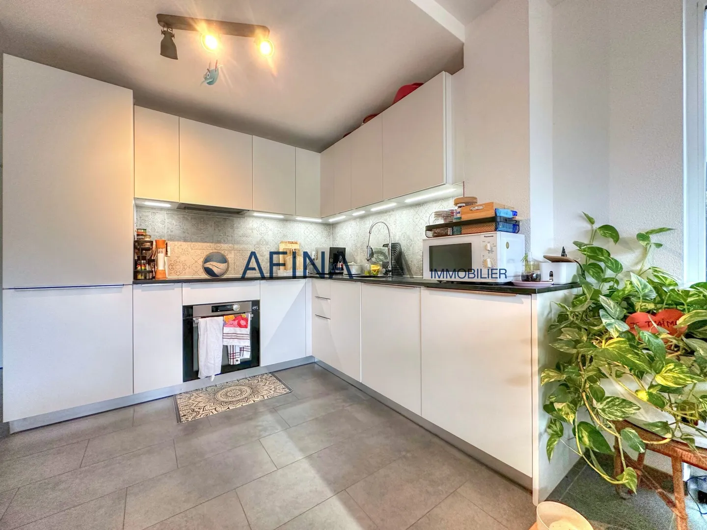 Maison Mitoyenne Élégante - Photo 6 sur 12