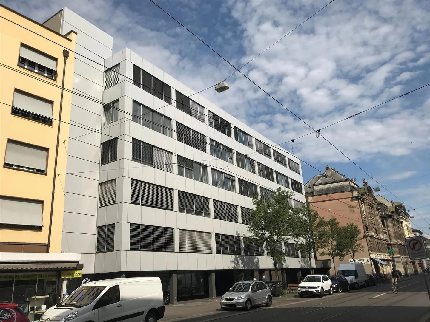 E-parking à louer à Kleinbasel! - Photo 1 sur 1