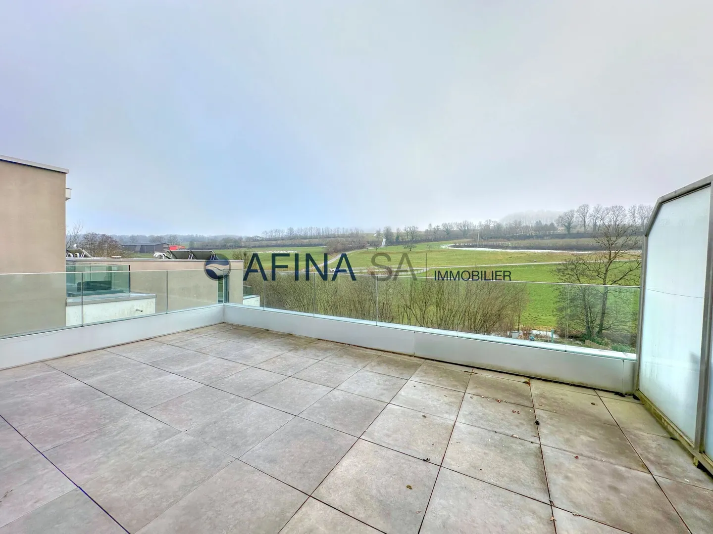 Maison Mitoyenne Élégante - Photo 11 sur 12