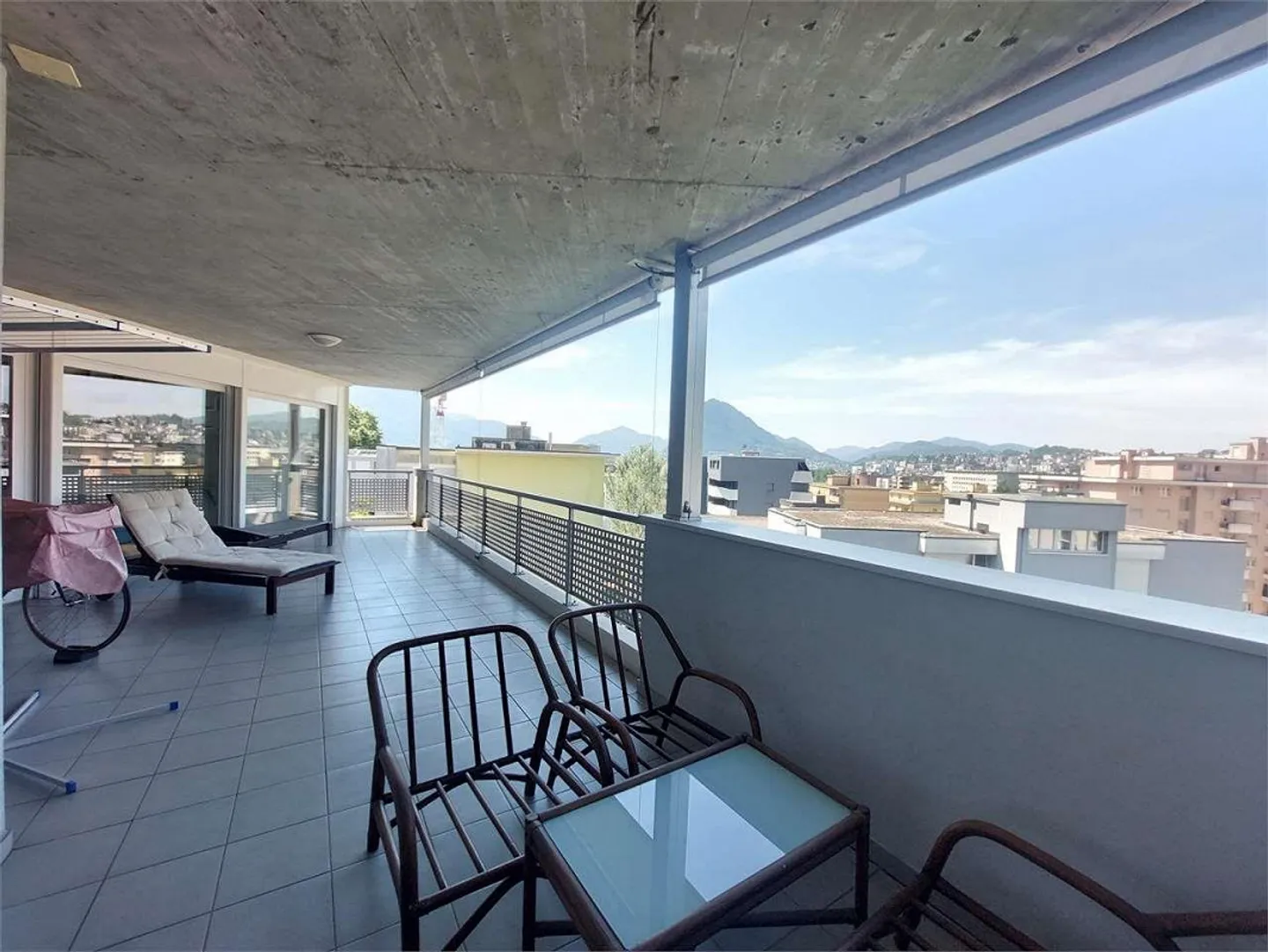 2522_Pregassona, recente attico 4.5 locali - Foto 1 di 12