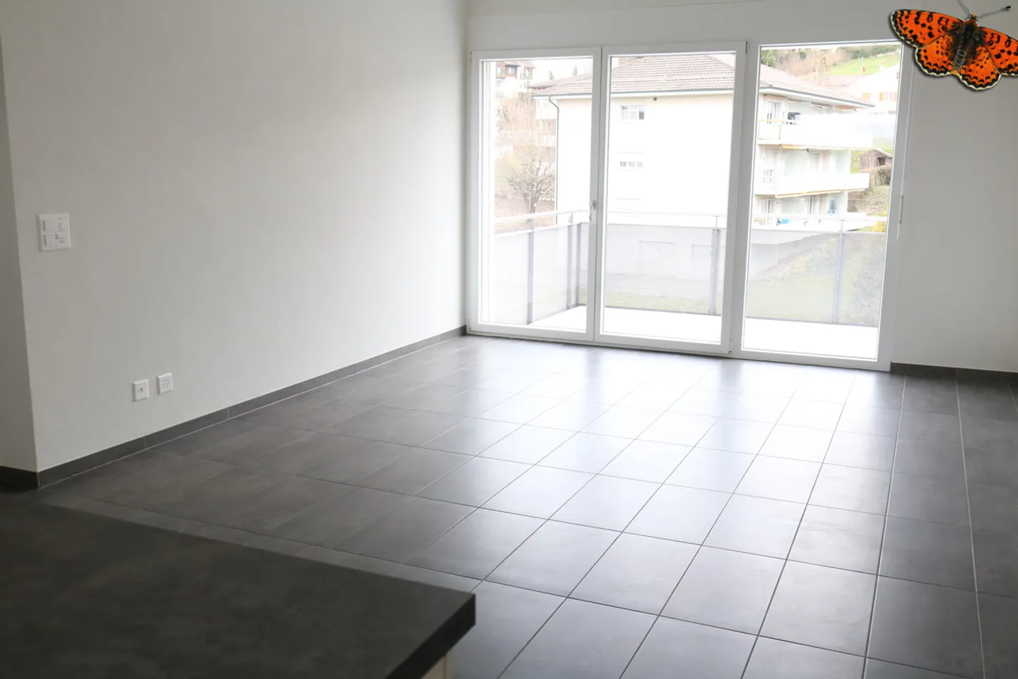 2 ½ STANZE - Con un balcone! - Foto 5 di 10
