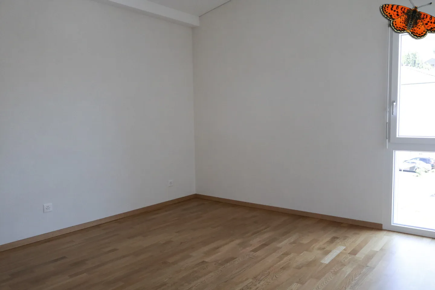 2 ½ STANZE - Con un balcone! - Foto 6 di 10