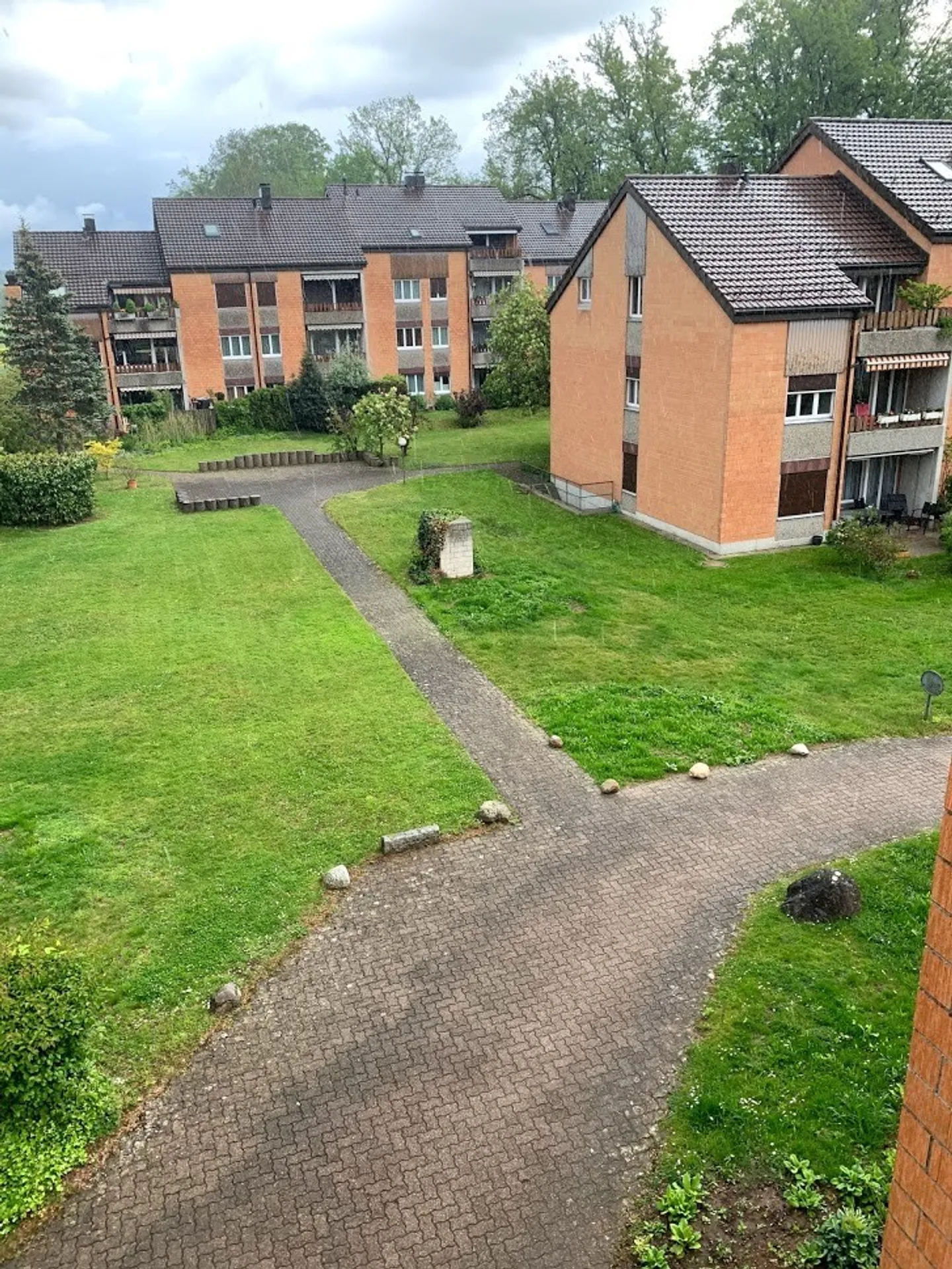 Appartamento attraente di 3,5 locali alla periferia di Wallisellen - Foto 11 di 13