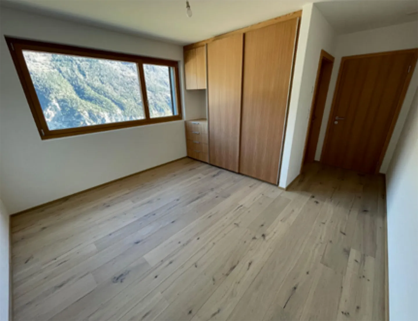 Appartement familial neuf de 6.5 pièces - Photo 3 sur 10