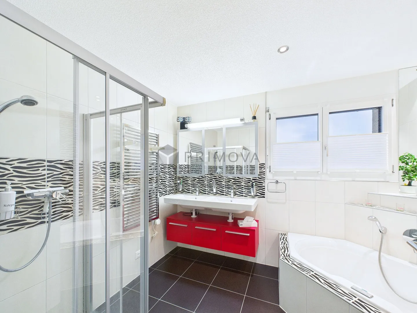 Wohnerlebnis im Steuerparadies mit Seesicht - Foto 5 von 10