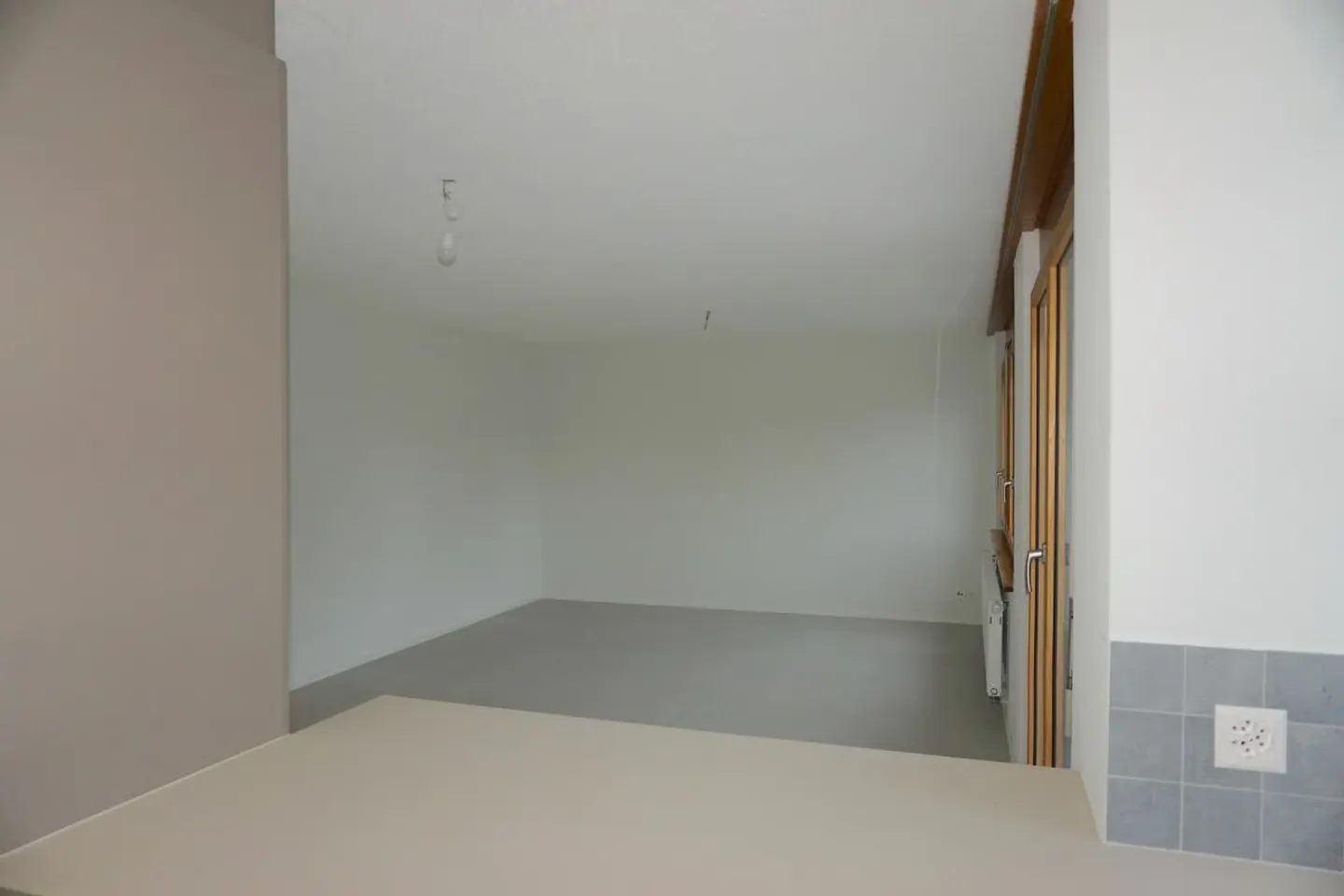 ARI-249 Magnificent renovated 4.5-room apartment with parking - Photo 6 of 17
