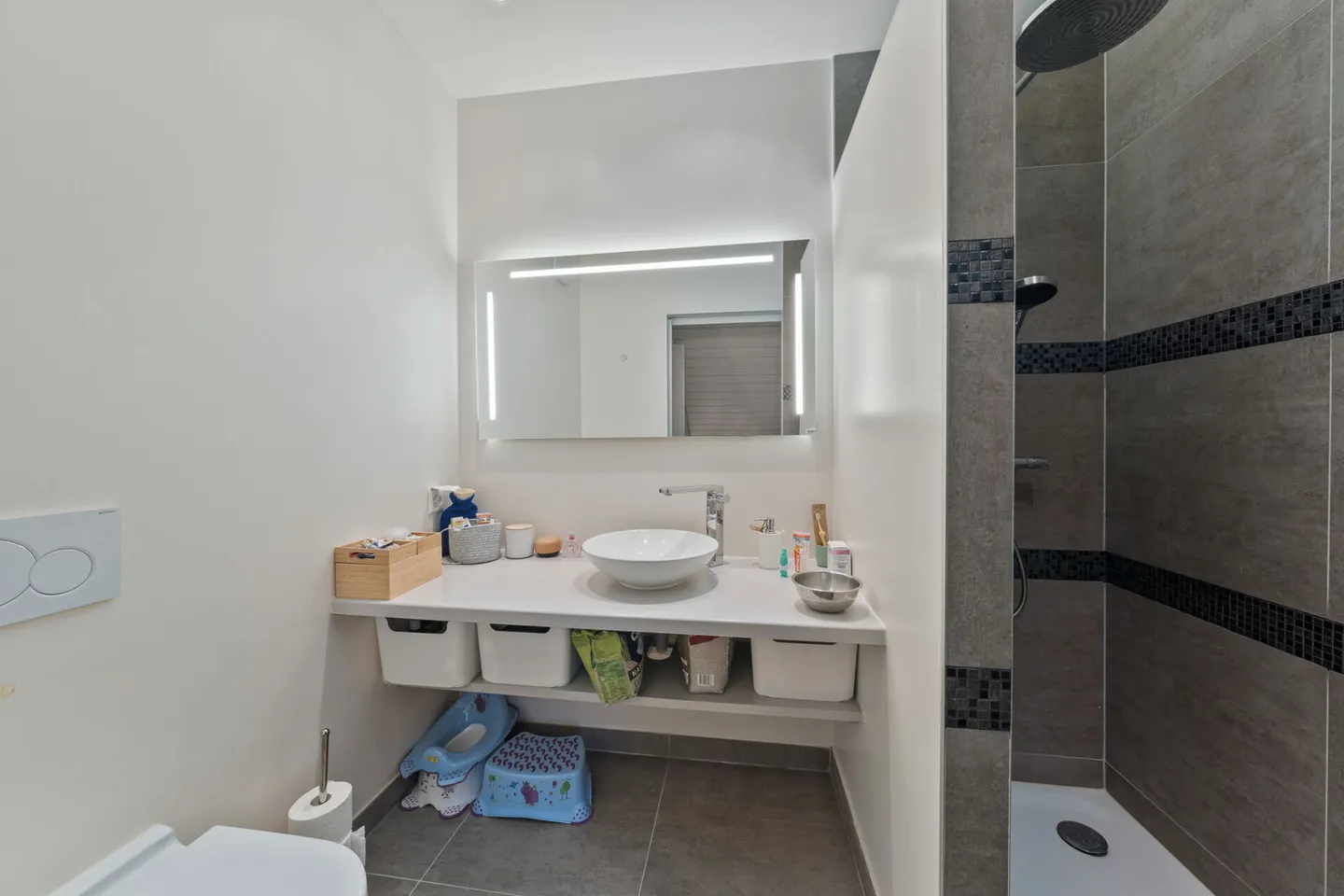 Herzoglicher Tipp: Raffiniertes Duplex mit Aussicht und hochwertigen Ausstattungen - Photo 19 sur 25
