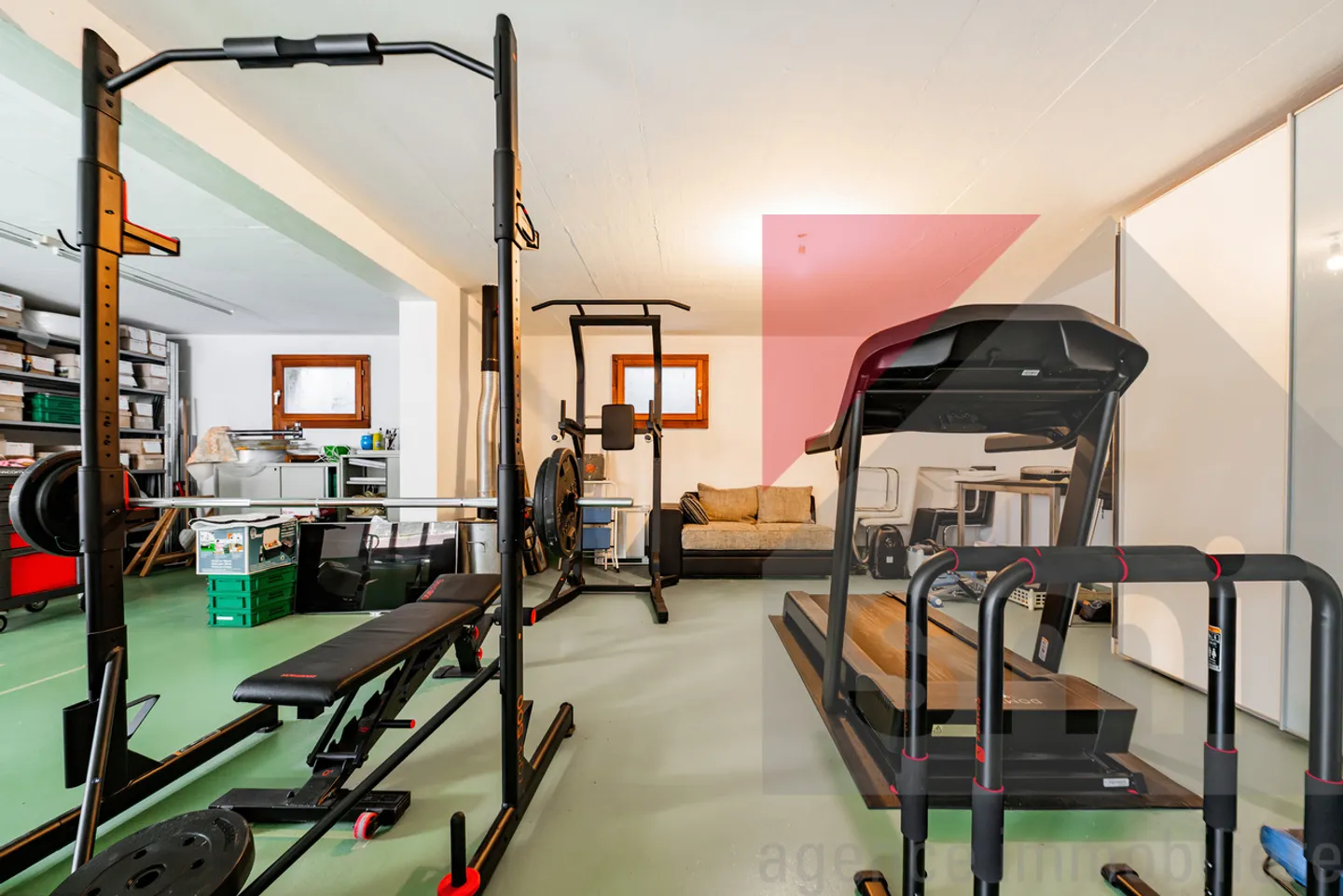 Bequeme Villa mit unabhängigem Studio, Grundstück von 1055m2 - Foto 19 von 20