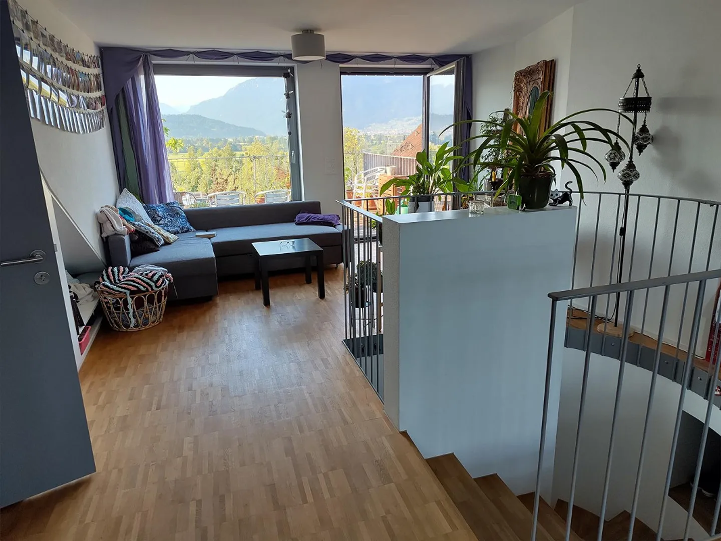 Appartement en Attique 2 ½ pièces avec espace galerie - Photo 2 sur 8