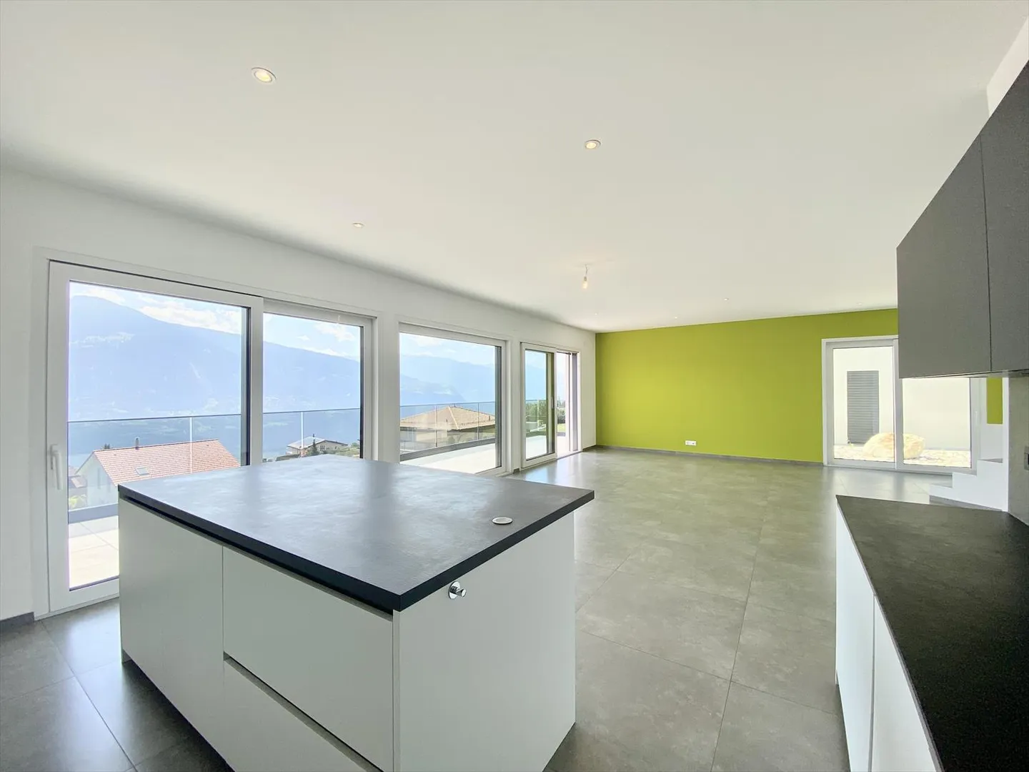 Villa 5.5 rooms - Photo 1 of 13