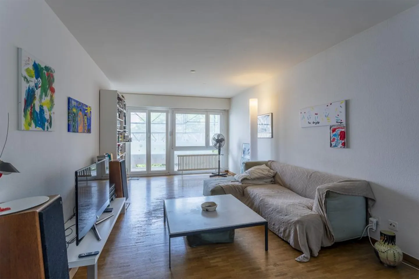 À seulement 2 pas du centre de Pully Sud ! - Photo 2 sur 7