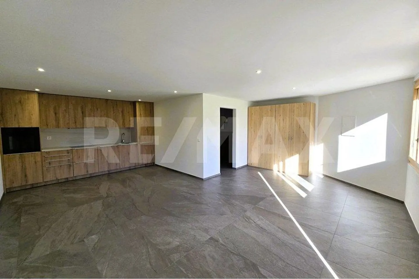 Appartement 1.5 pièces - Photo 2 sur 6