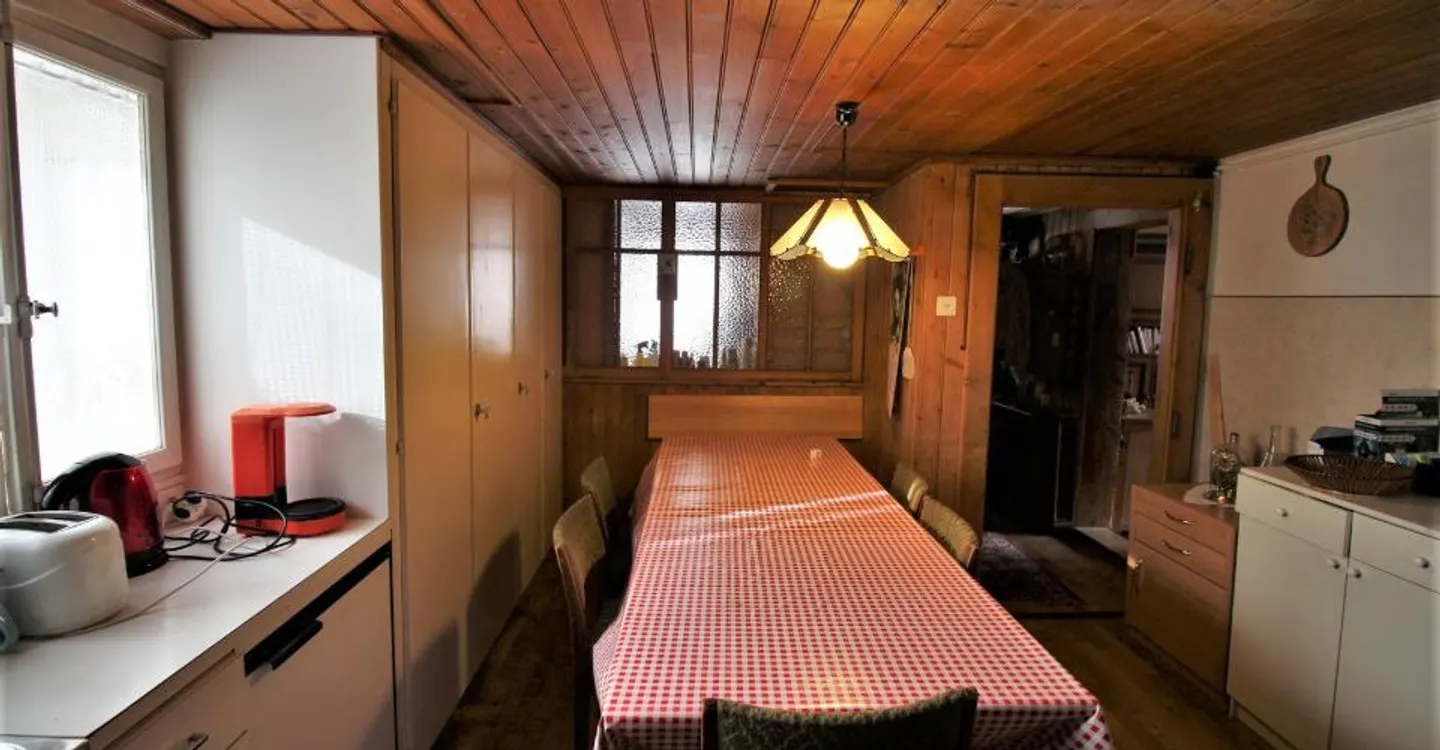 1/2 Chalet 4.5-07 - Photo 3 of 10