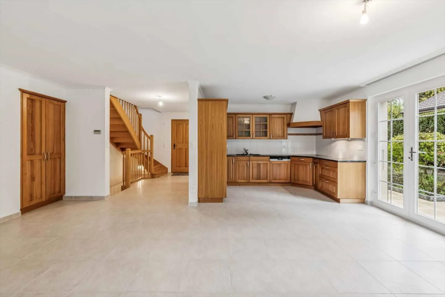 Maison jumelle à louer - Photo 3 sur 10