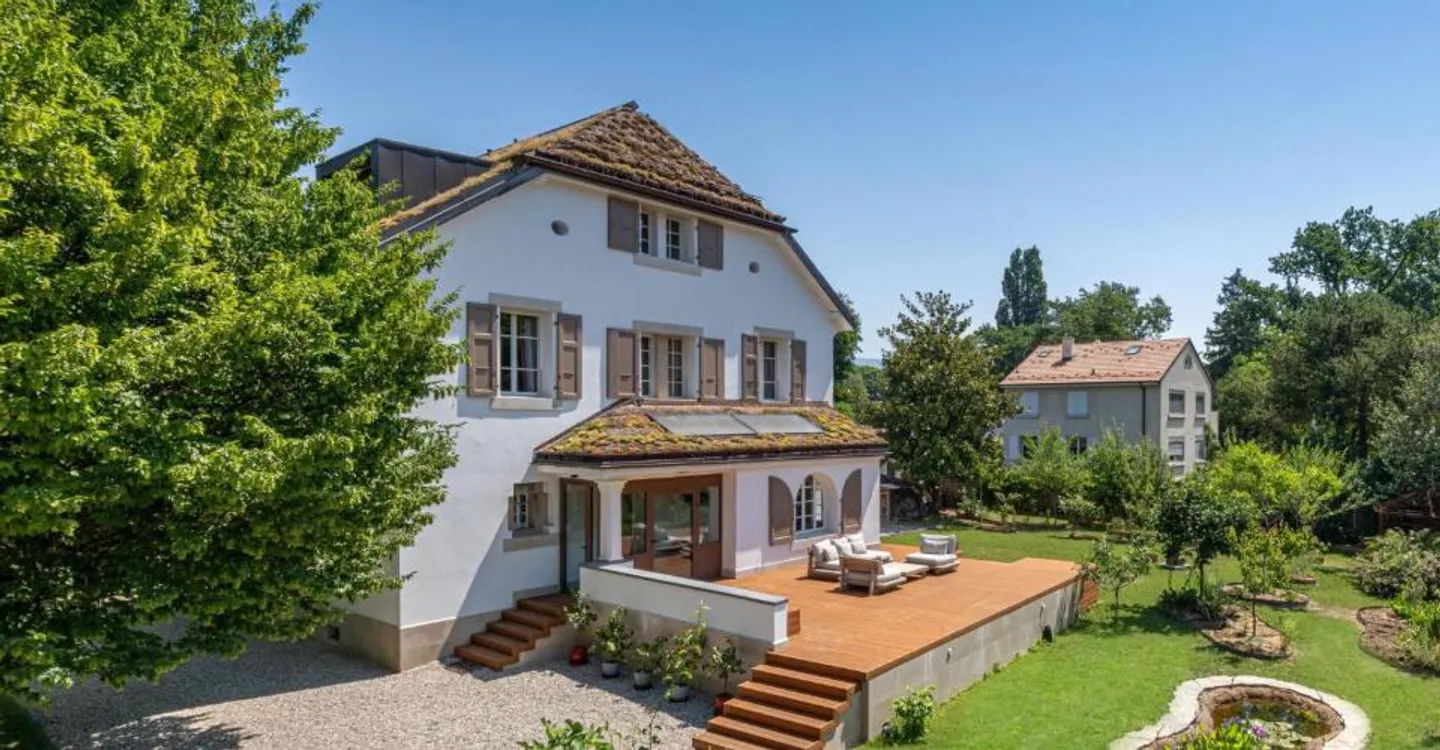 Haus mit 12 Zimmern - Foto 1 von 12