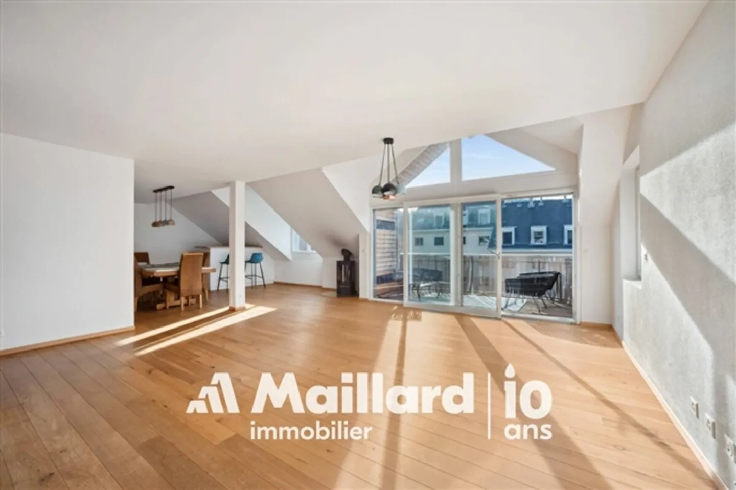 Elegantes Penthouse-Duplex in St-Cergue - Foto 4 von 14